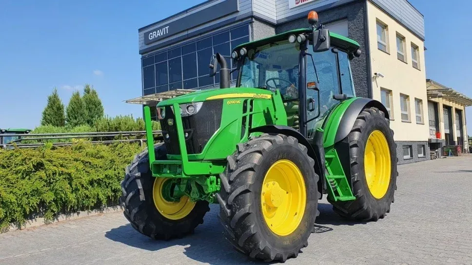 Maszyna z kategorii ciągniki rolnicze john deere, zdjęcie 8 z oferty.