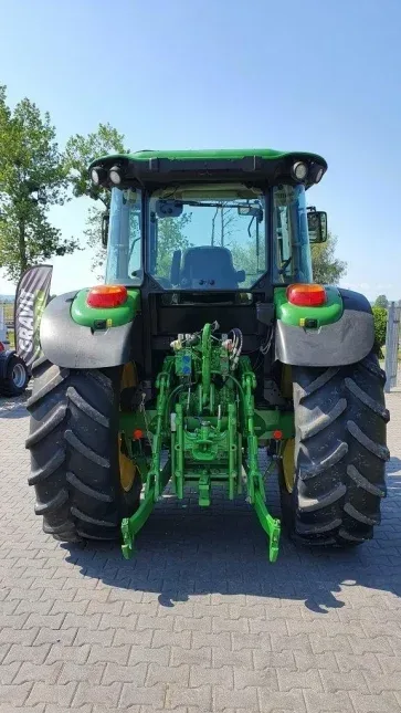 Wynajem ciągnika rolniczego John Deere do 100 KM, miniatura zdjęcia 9 z 21.