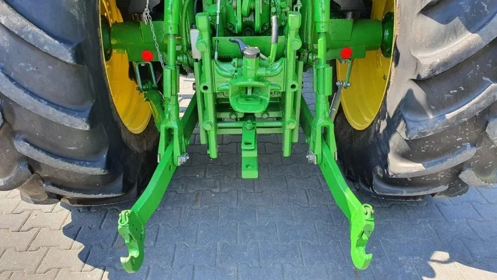 Wynajem ciągnika rolniczego John Deere do 100 KM, miniatura zdjęcia 12 z 21.