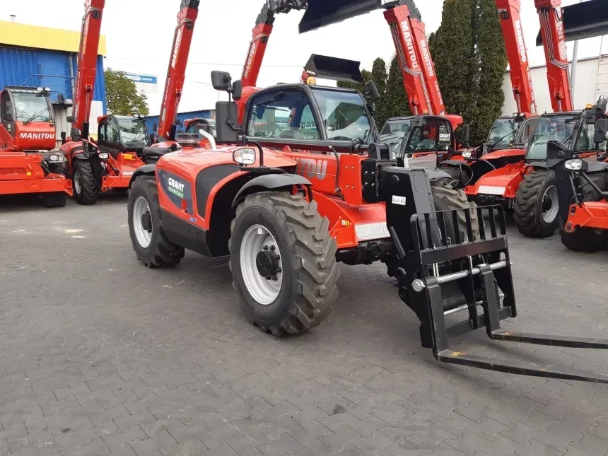 Maszyna z kategorii ładowarki teleskopowe manitou, zdjęcie 6 z oferty.